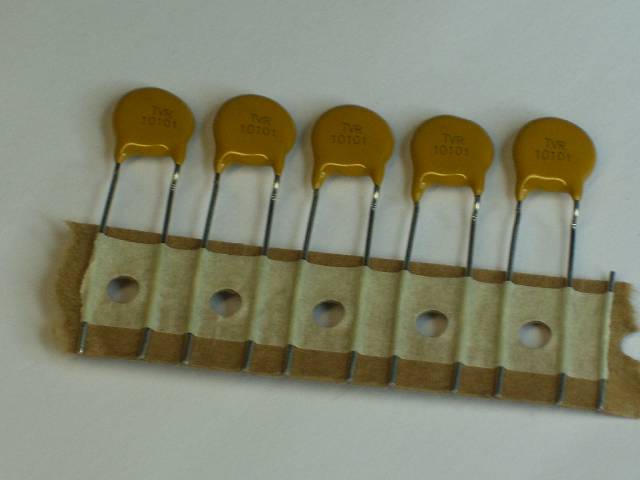 VARISTOR DISC RDL 10MM 7LS ON TAPE