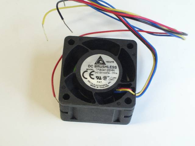 FAN DC 12V 1.5X1.5X1IN W/WIRE 12